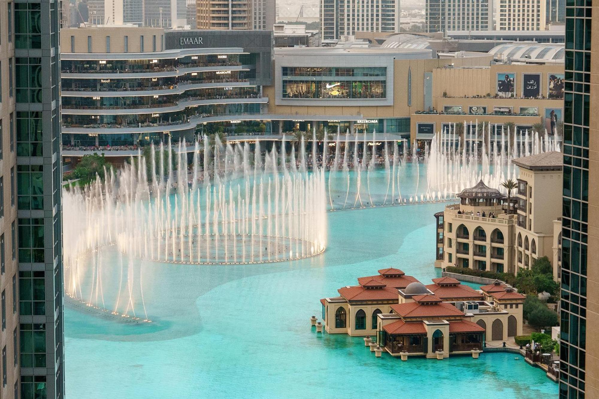 Apartment 2br In Downtown With Burj Khalifa & Fountain Views Dubai