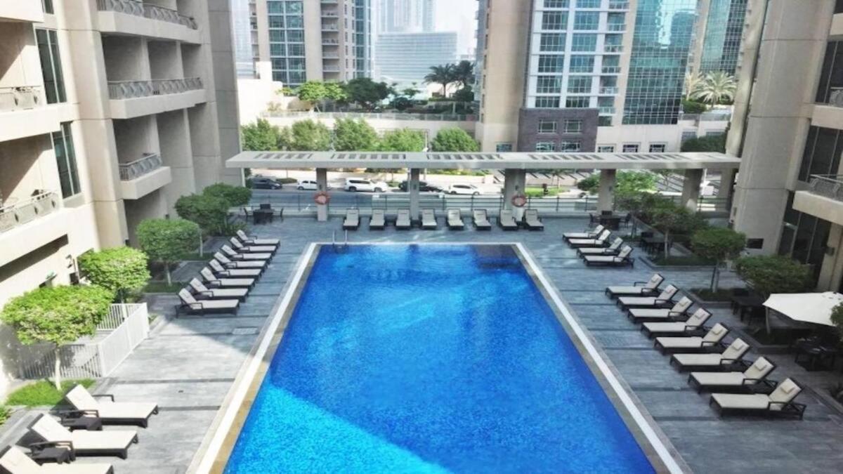 Apartment 2br In Downtown With Burj Khalifa & Fountain Views *